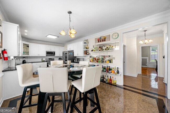 Building Photo - 209 Braemar Ct