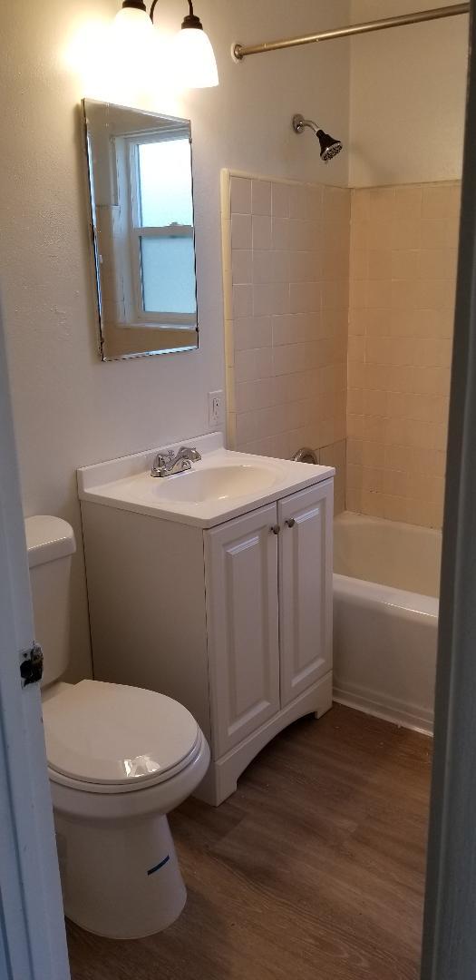 Building Photo - 4440 Utah St