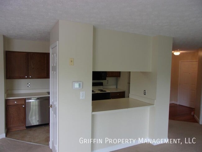 Building Photo - 6600 St Ignatius Dr