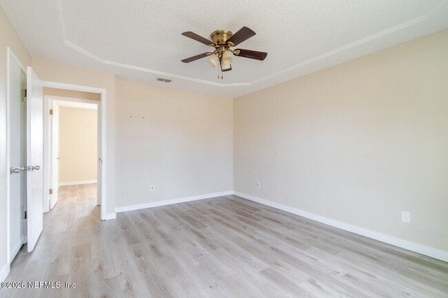 Building Photo - 10036 Delano Dr N