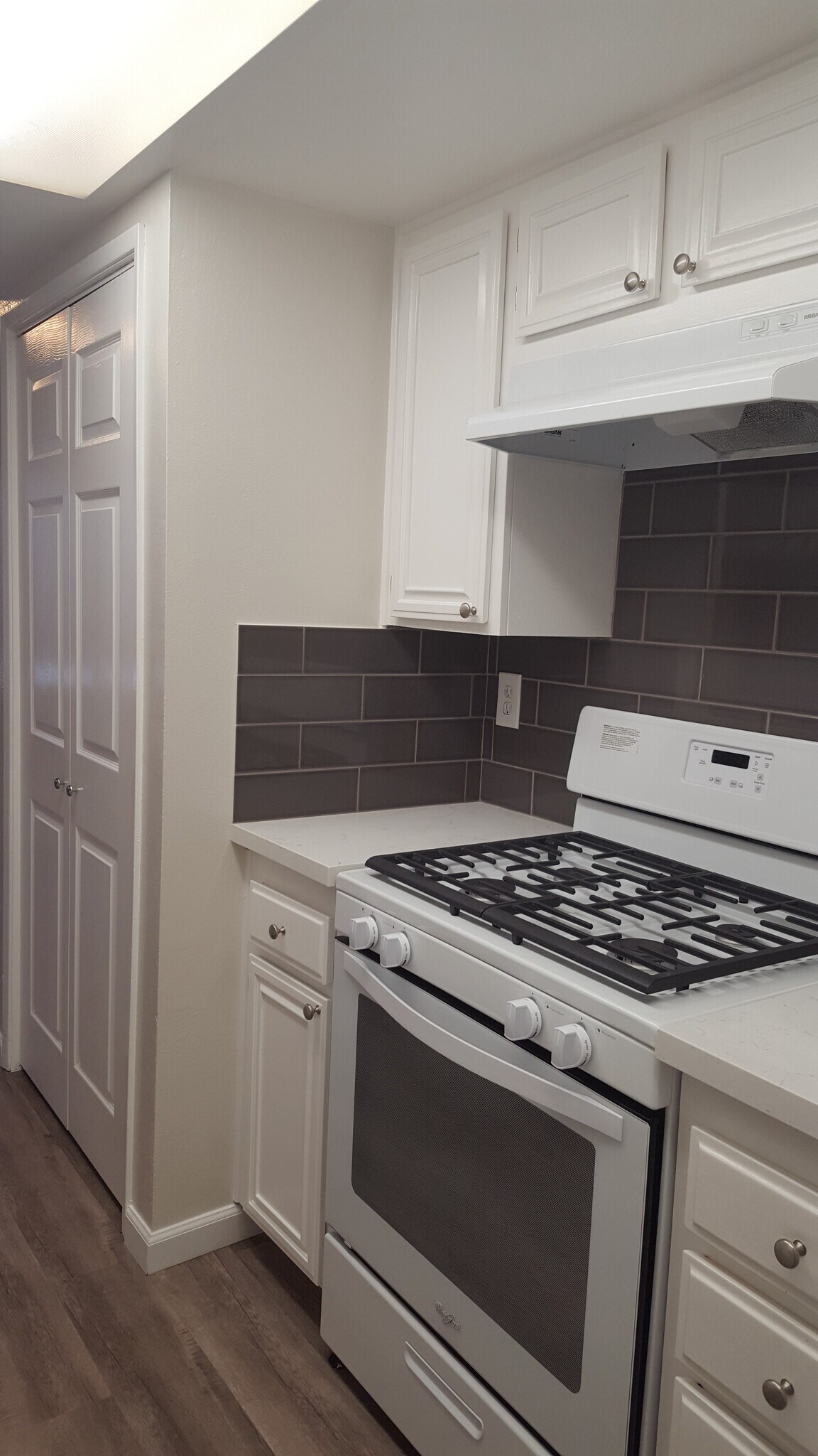 Building Photo - 2603 Sextant Ave