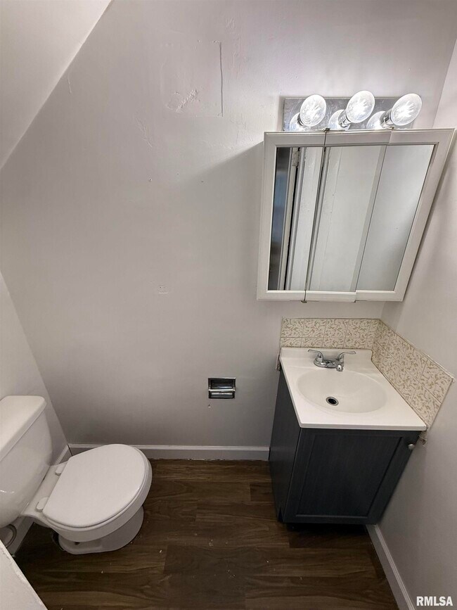 Building Photo - 2635 N Missouri Ave