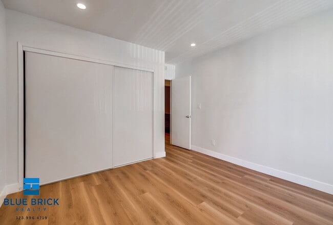 Building Photo - 5415 Corteen Pl