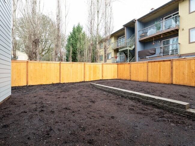 Building Photo - 9389 SW Eunice Ln