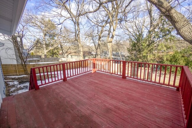 Building Photo - 12713 Ridgeview Cir