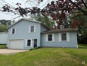 Building Photo - Charming Two-Story Retreat: Your Home Awai...