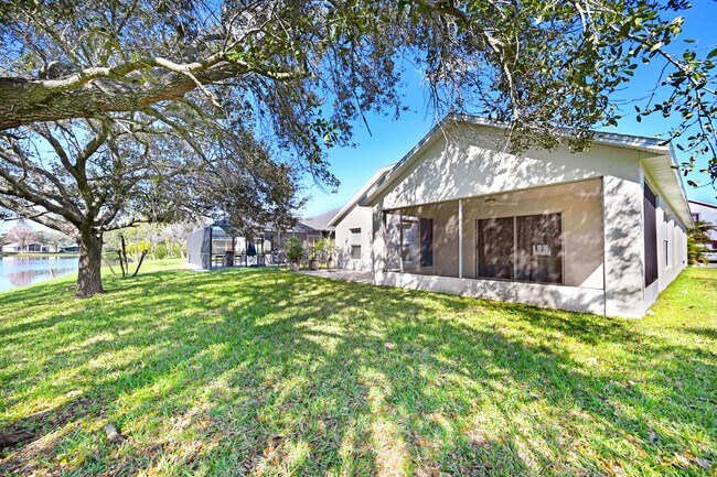 Building Photo - 1601 Wekiva Dr