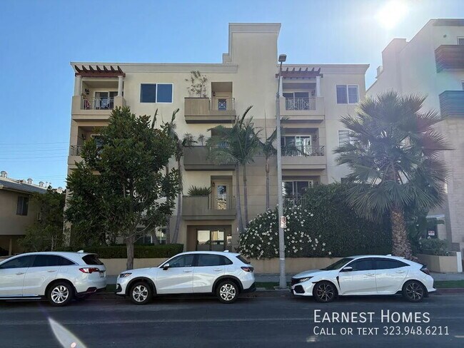 Primary Photo - 1241 S Westgate Ave