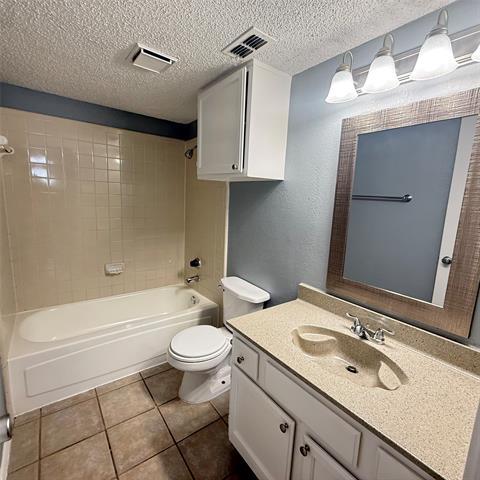 Building Photo - 902 Binbrook Dr