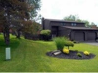 Building Photo - 912 White Birch Ln