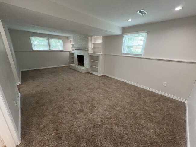Building Photo - 3763 Spring Mill Way