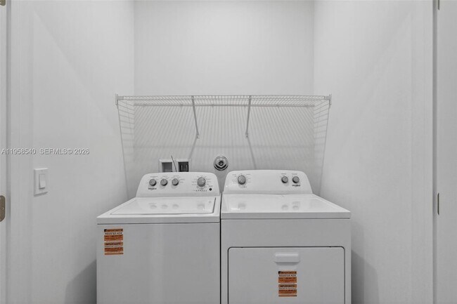 Building Photo - 3574 NW Solange Ct