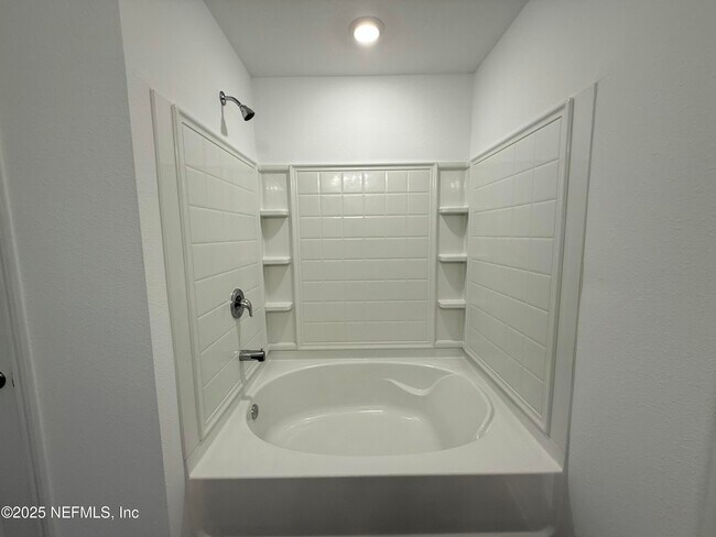 Building Photo - 2308 Shady Breeze Ln
