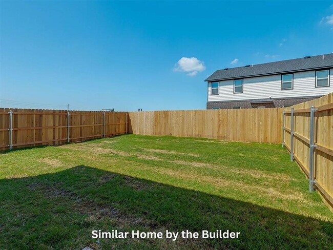 Building Photo - 19608 Horseshoe Ave