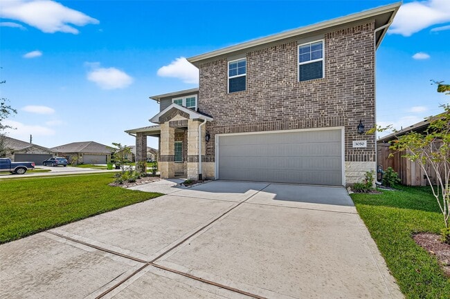 Building Photo - 3050 Marble Wy