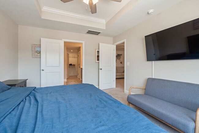 Building Photo - PARK FLEX STAYS - FULLY FURNISHED! Sunlit, Briar Chapel Retreat with Designer Finishes & Resort-S...