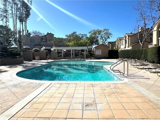 Building Photo - 21138 Jasmines Way