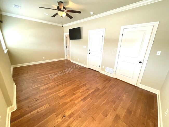 Building Photo - 3BR/3.5BA For Rent