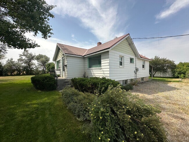 Building Photo - 5084 ID-33