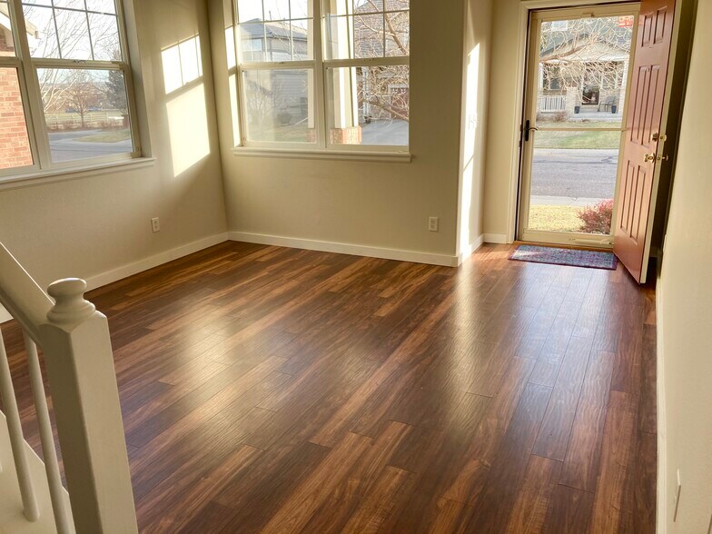 Living Room - 15949 Longford Dr