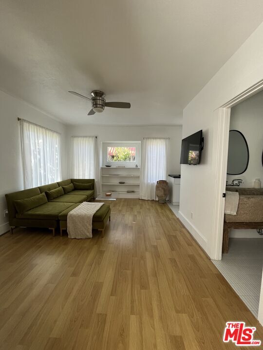 Building Photo - 2306 Pisani Pl