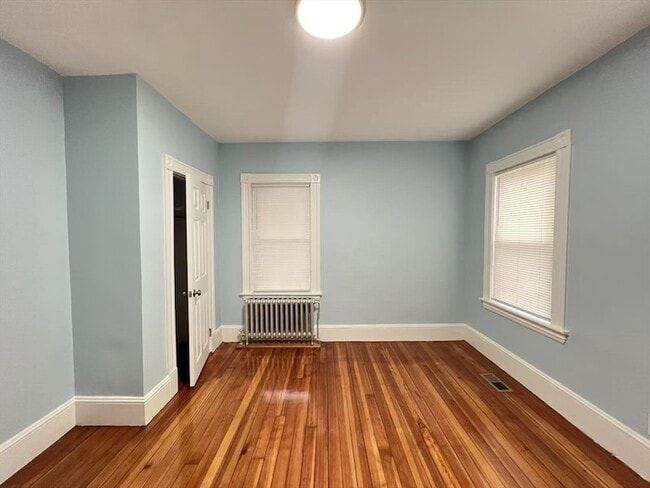 Building Photo - 68 Water St