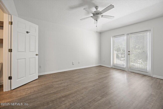 Building Photo - 57 Jardin De Mer Pl