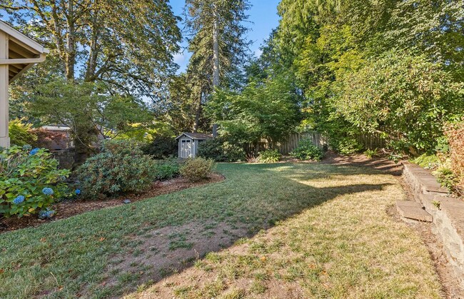 Building Photo - 2583 Pimlico Dr