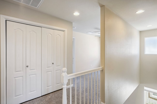 Building Photo - 1825 Star Bright Way