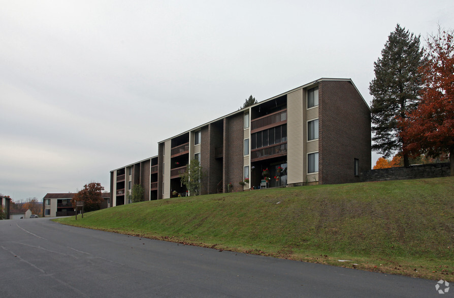 Wildwood Ridge - Wildwood Ridge Apartments