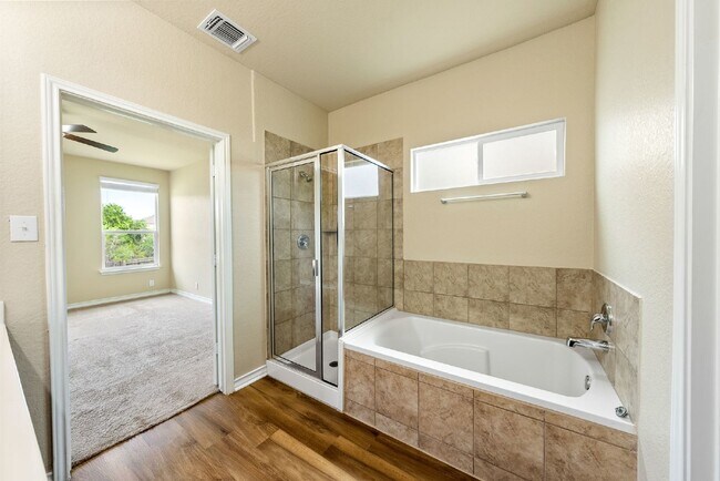 Building Photo - 2-Story Home with Greenbelt Views