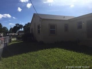 Building Photo - 1001 NW 65th St