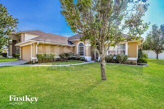 Building Photo - 2402 Bentshire Dr
