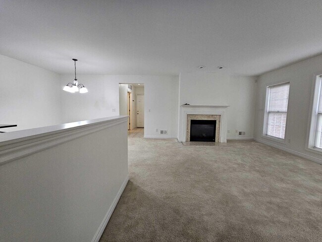 Building Photo - 3376 Endsleigh Ln