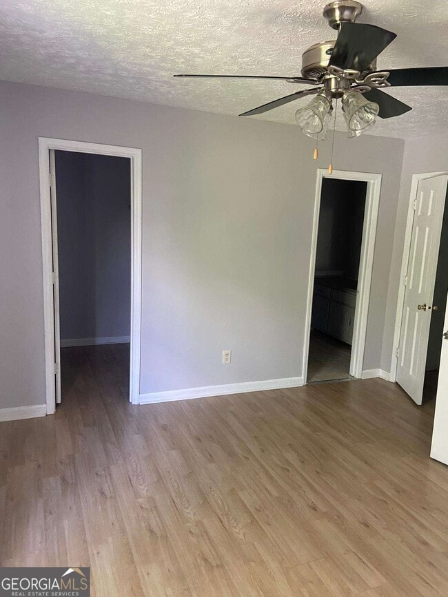 Building Photo - 8238 Canyon Forge Dr