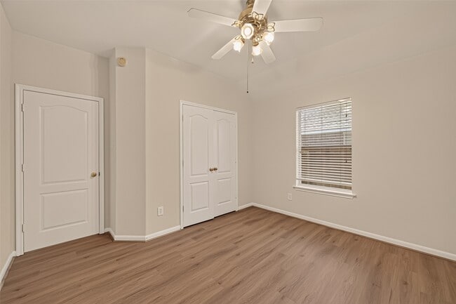 Building Photo - 4823 Grand Chateau Ln