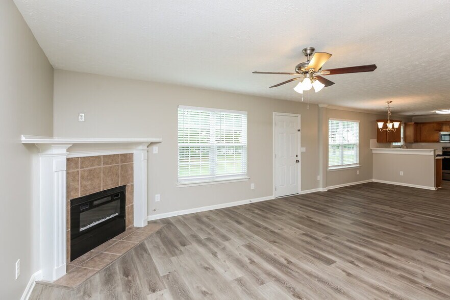 Building Photo - 3487 Temple Ridge Ct SW