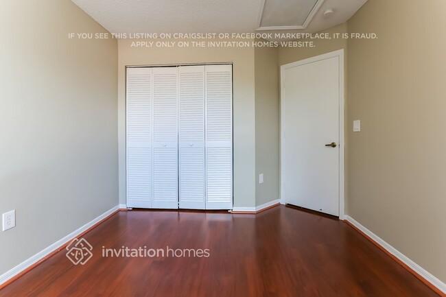 Building Photo - 2565 NW 80th Ave