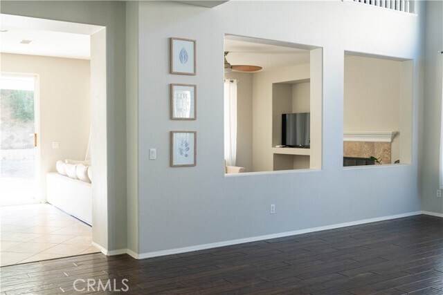 Building Photo - 36719 Torrey Pines Dr