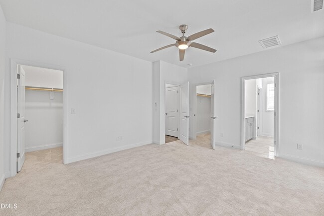 Building Photo - 115 Swain St