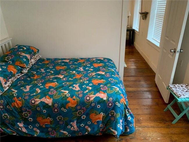 Building Photo - 28 Broadway