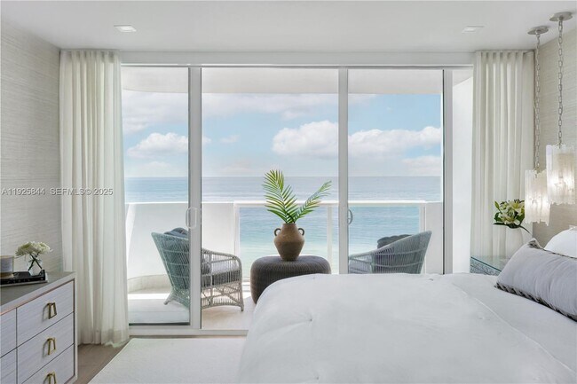 Building Photo - 5757 Collins Ave