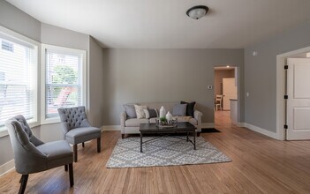 Building Photo - 625 3rd St NW