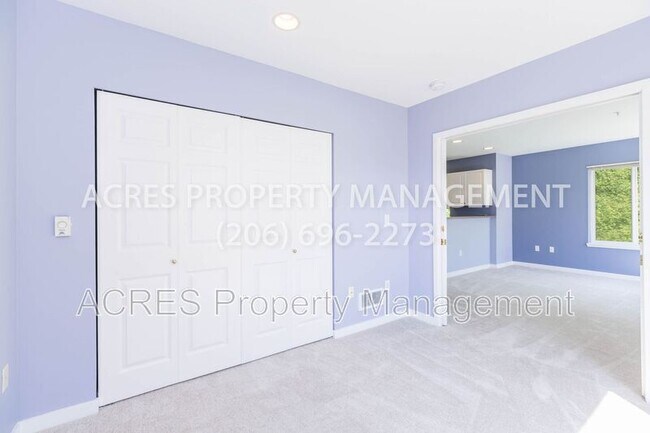 Building Photo - 524 6th Ave W