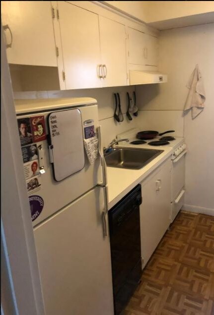 Building Photo - 14 Medway St