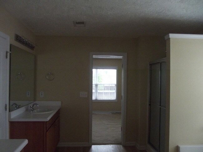 Building Photo - Palmetto Place