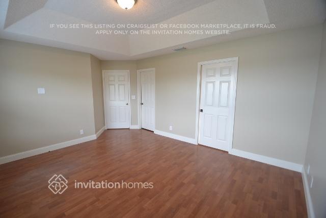 Building Photo - 7988 Lakewood Cove Ct