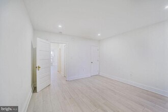 Building Photo - 1430 A St SE
