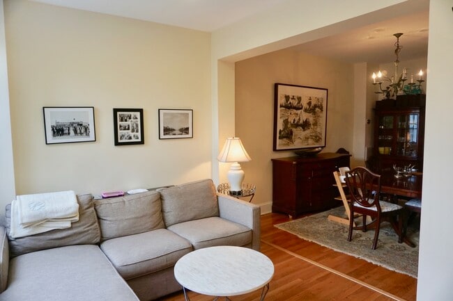 Building Photo - Tunlaw