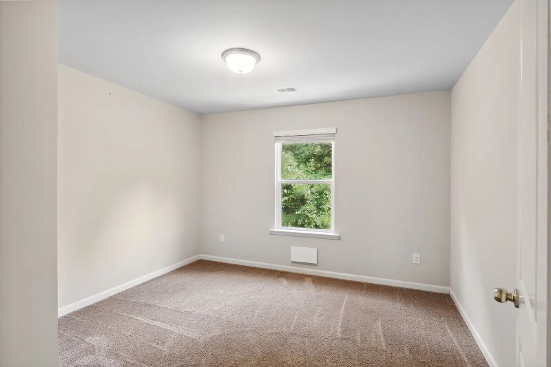 Building Photo - 1828 Laurel Green Way